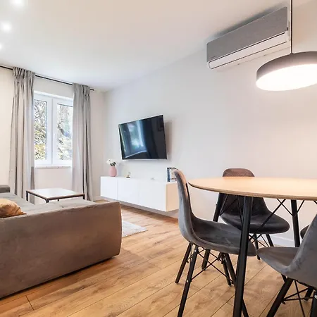 Swieradowska 12 By Homeprime * Breslavia